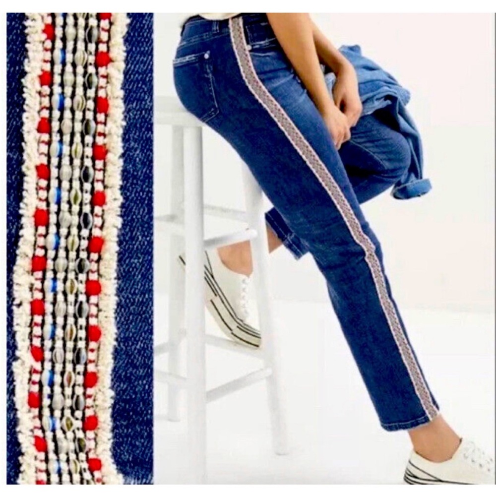 Anthropologie Pilcro Slim Boyfriend Crop Jeans Size 31 Embroidered Side Stripe